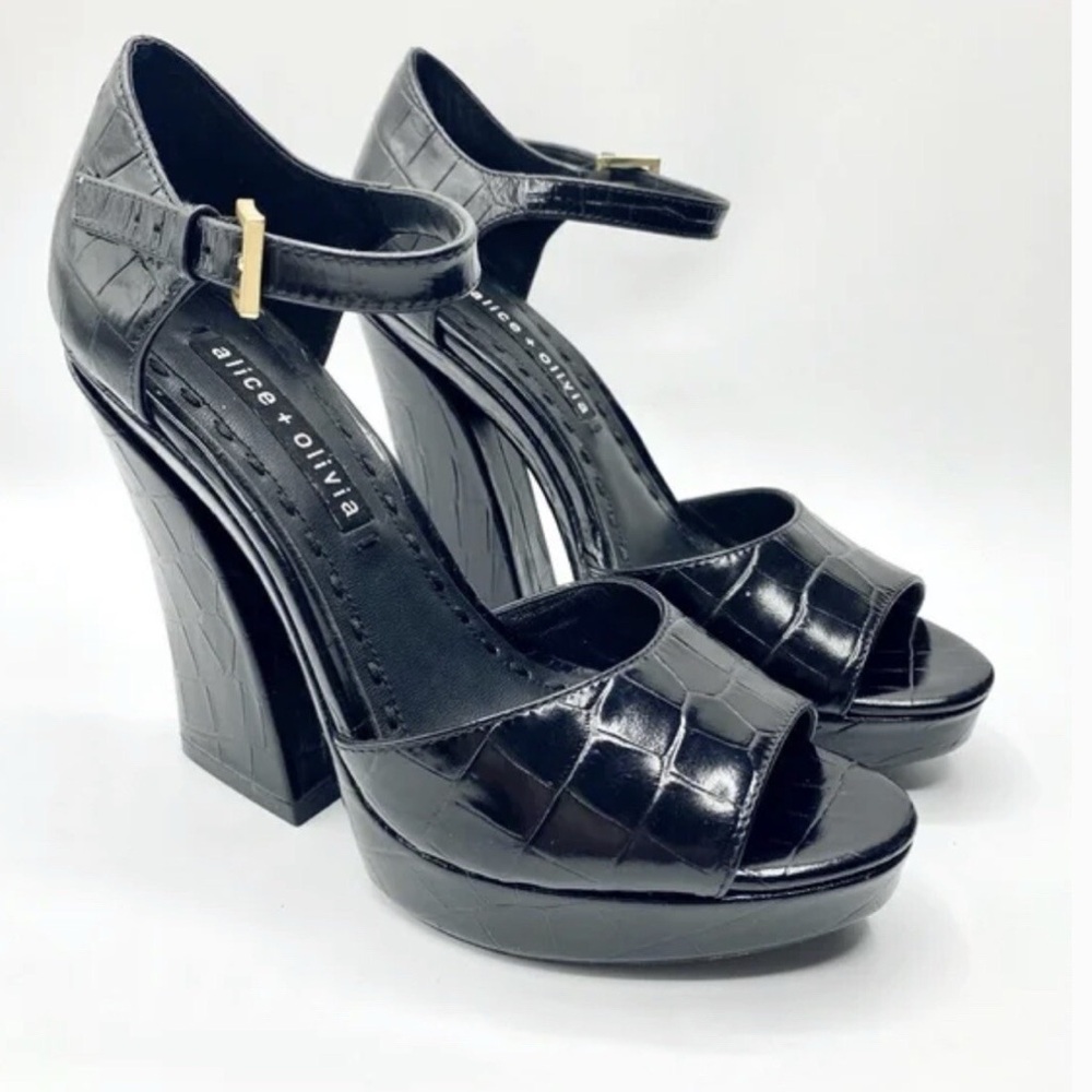 Alice + Olivia Black Heels Elegant Design